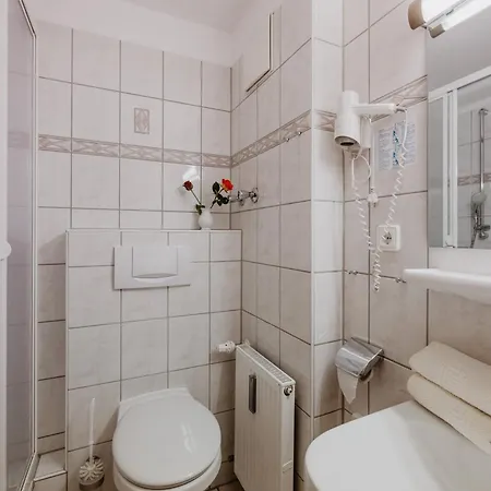 Πανσιόν Haus Hildegard Bad Füssing