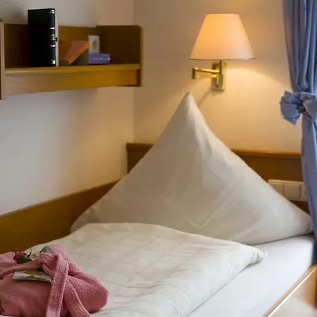 Πανσιόν Haus Hildegard 3*