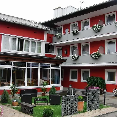Πανσιόν Haus Hildegard 3*